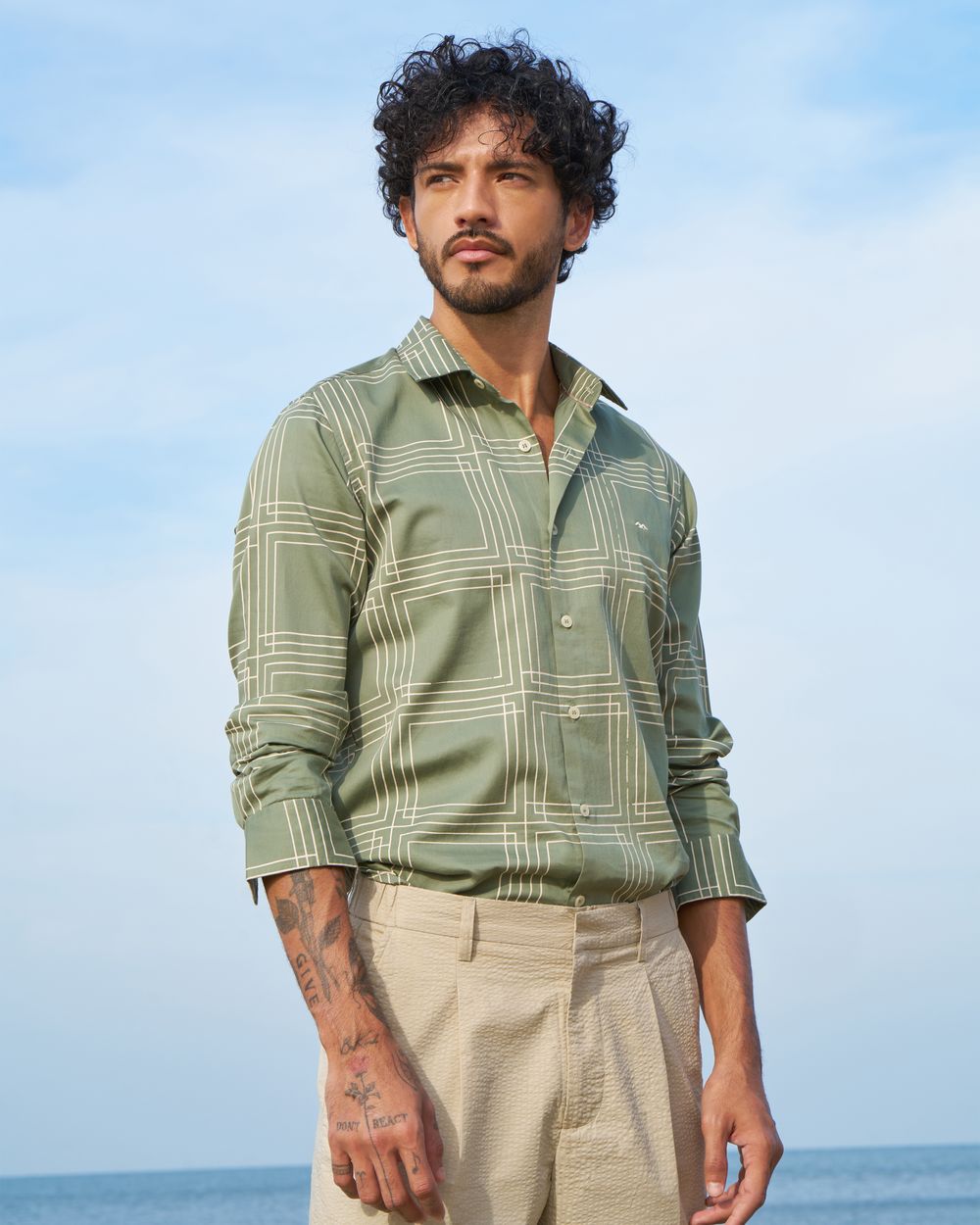 Olive & White Printed Check Slim Fit Casual Shirt