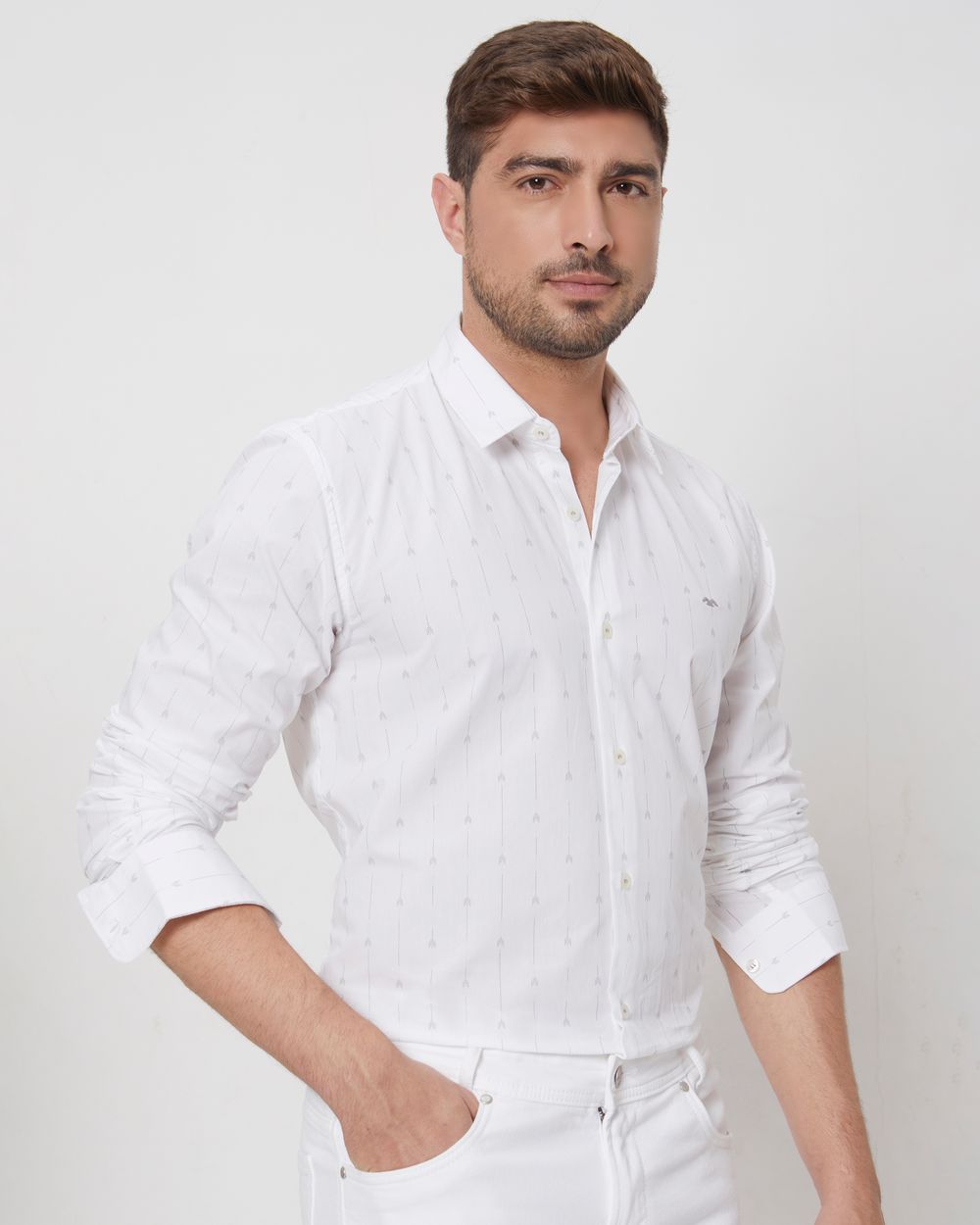 White Printed Stripe Slim Fit Casual Shirt