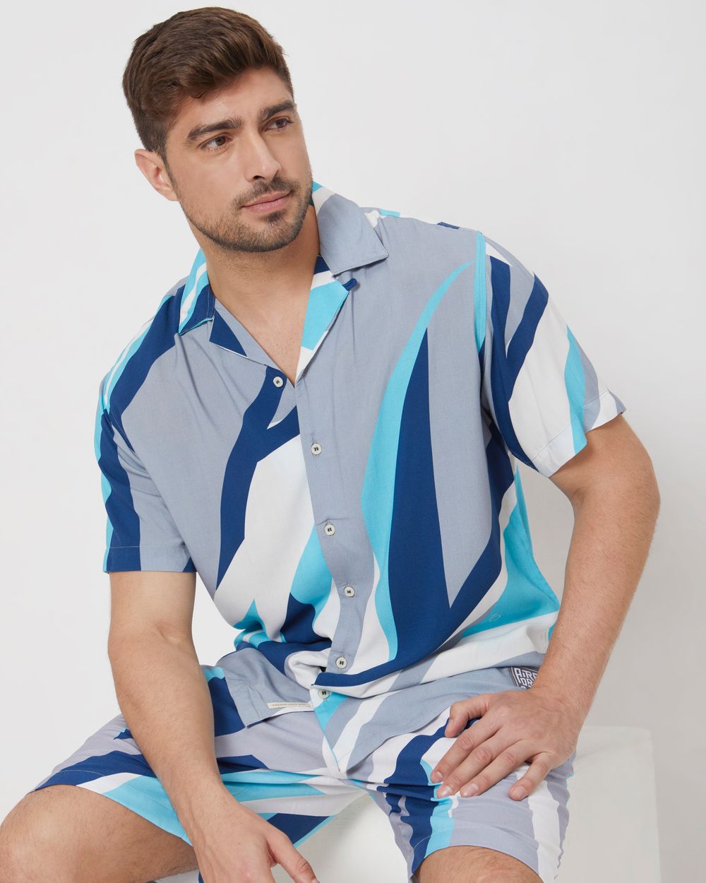 Grey Resort Print Relaxed Fit Casual Shirt