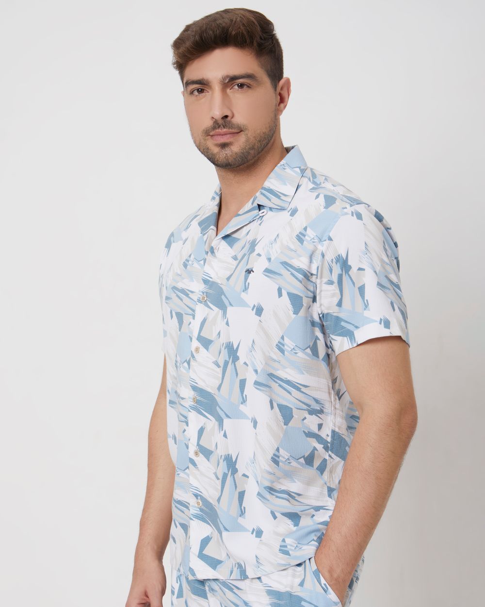 White Resort Print Relaxed Fit Casual Shirt