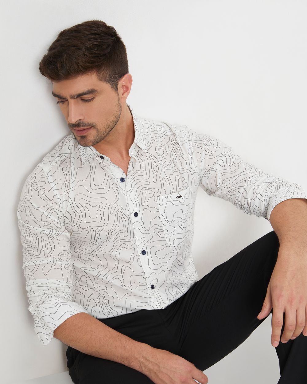 White & Black Abstract Print Slim Fit Casual Shirt