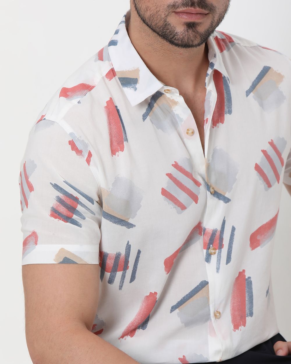 White Geometric Print Slim Fit Casual Shirt