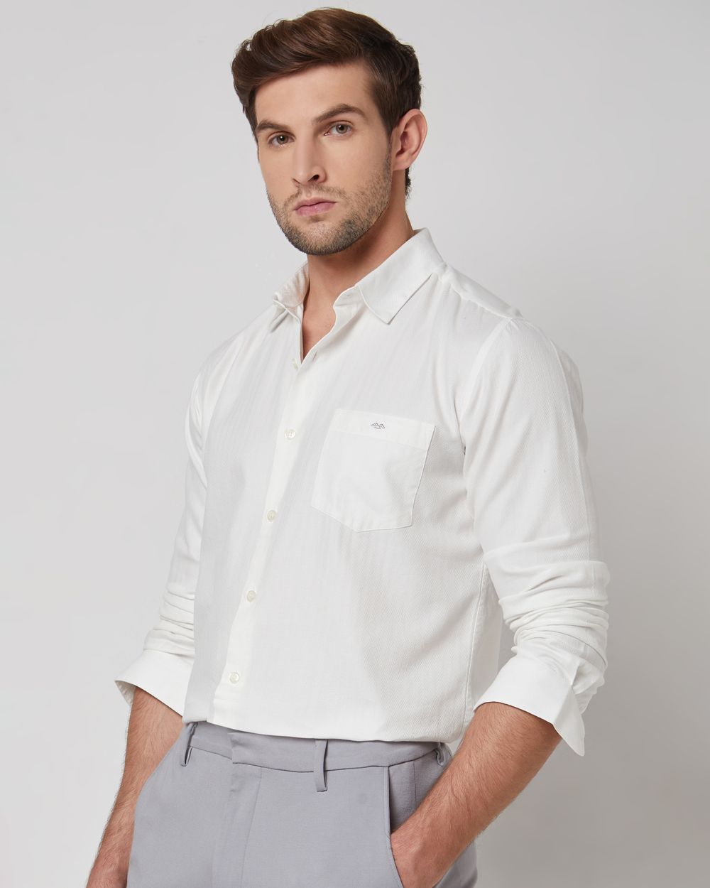 White Textured Plain Slim Fit Casual Shirt