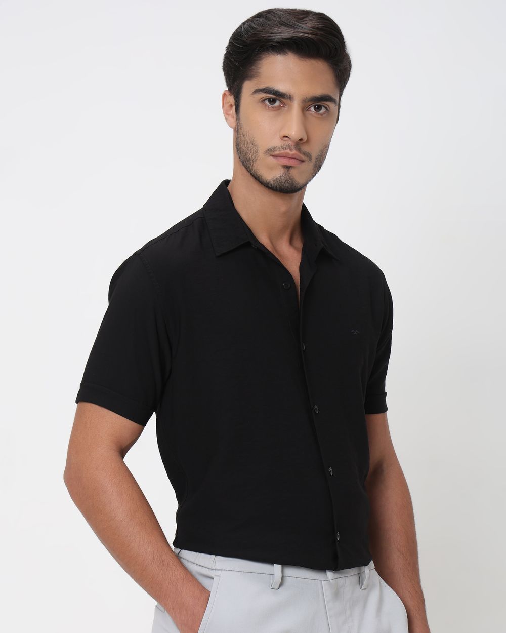 Black Textured Viscose Blend Plain Slim Fit Casual Shirt