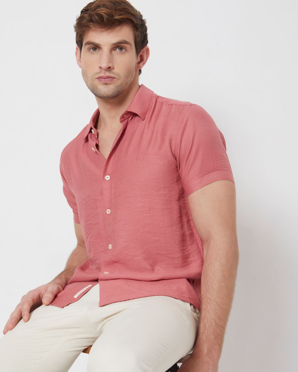 Pink Textured Plain Slim Fit Casual Shirt