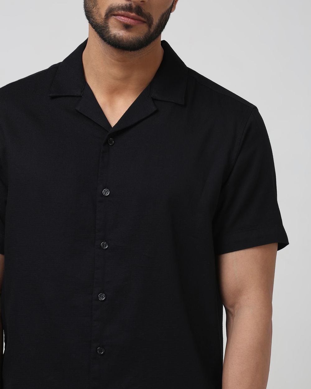 Black Textured Plain Relaxed Fit Casual Shirt