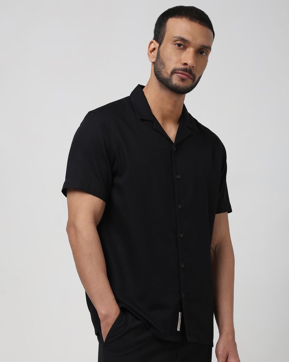 Black Textured Plain Relaxed Fit Casual Shirt