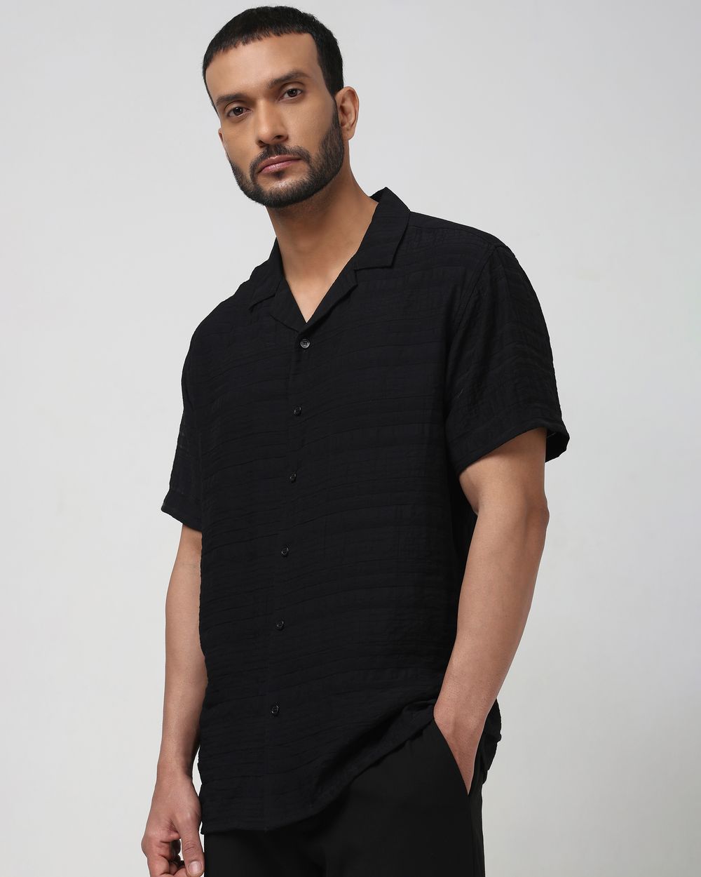 Black Textured Plain Relaxed Fit Casual Shirt