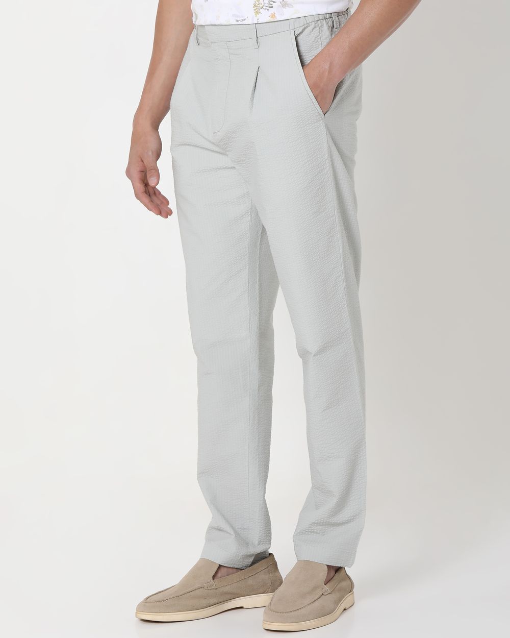 Beige Relaxed Tapered Fit Seersucker Single Pleat Trouser