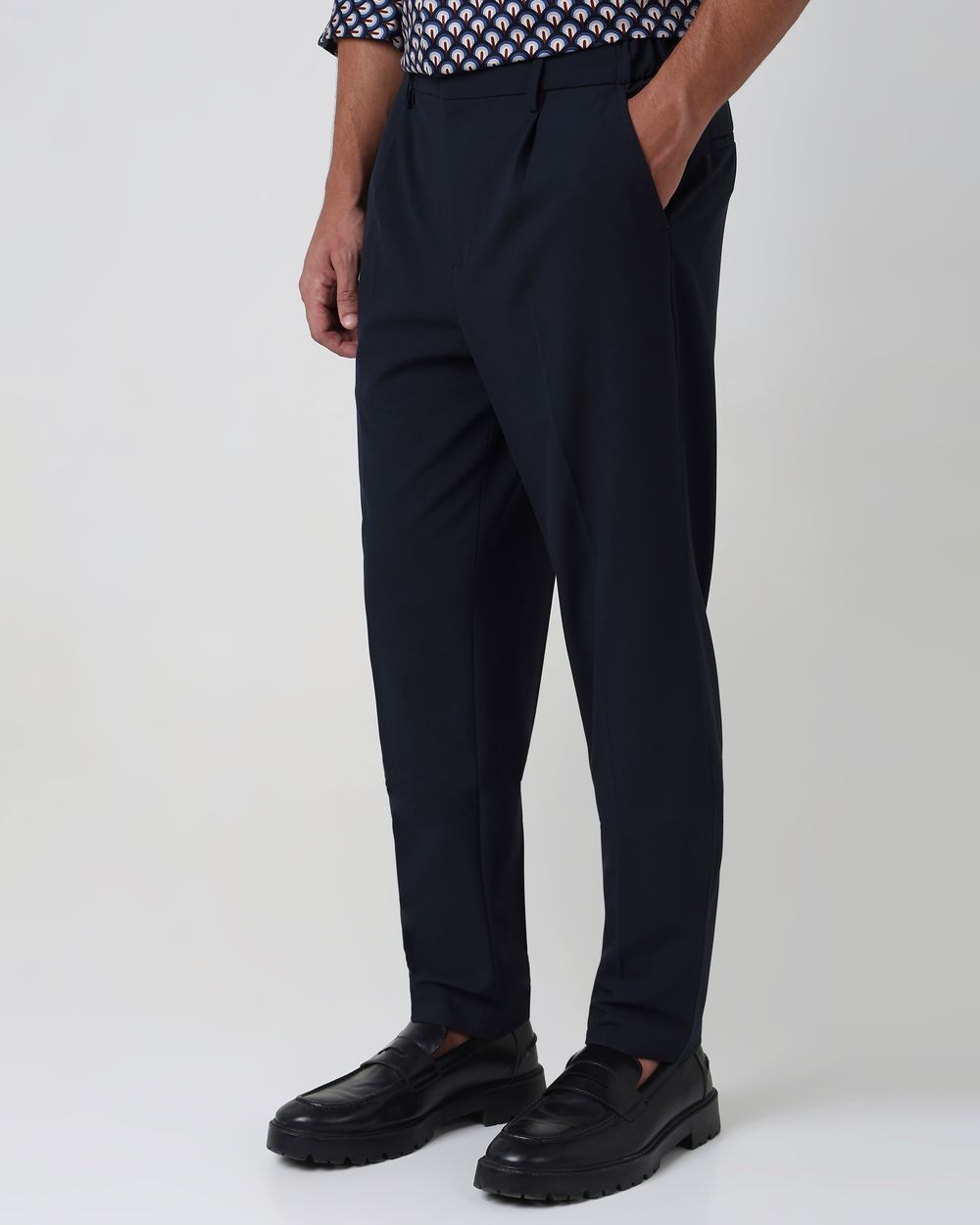 Navy Relaxed Tapered Fit Single Pleated Trouser