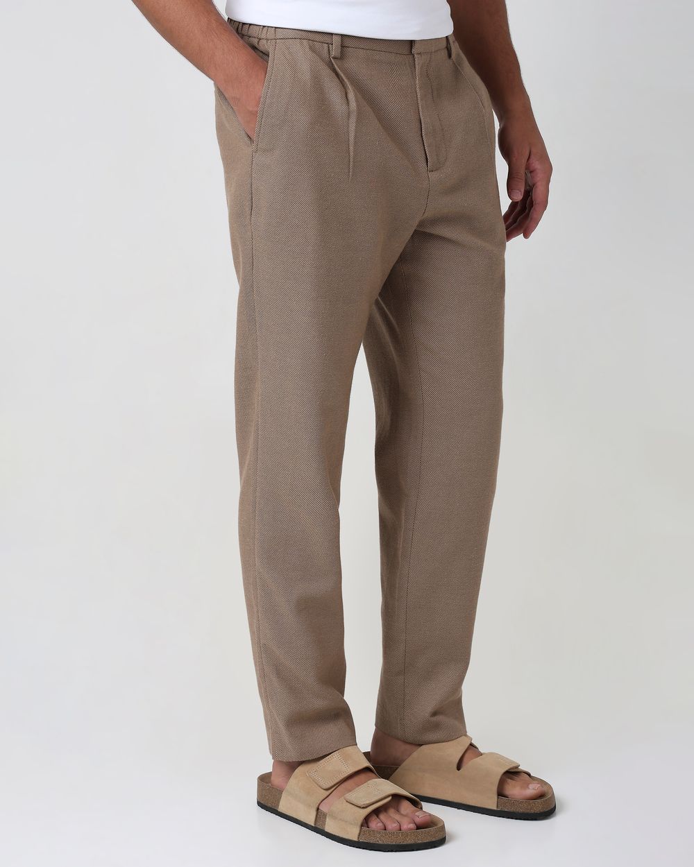 Brown Relaxed Tapered Fit Seersucker Single Pleat Trouser