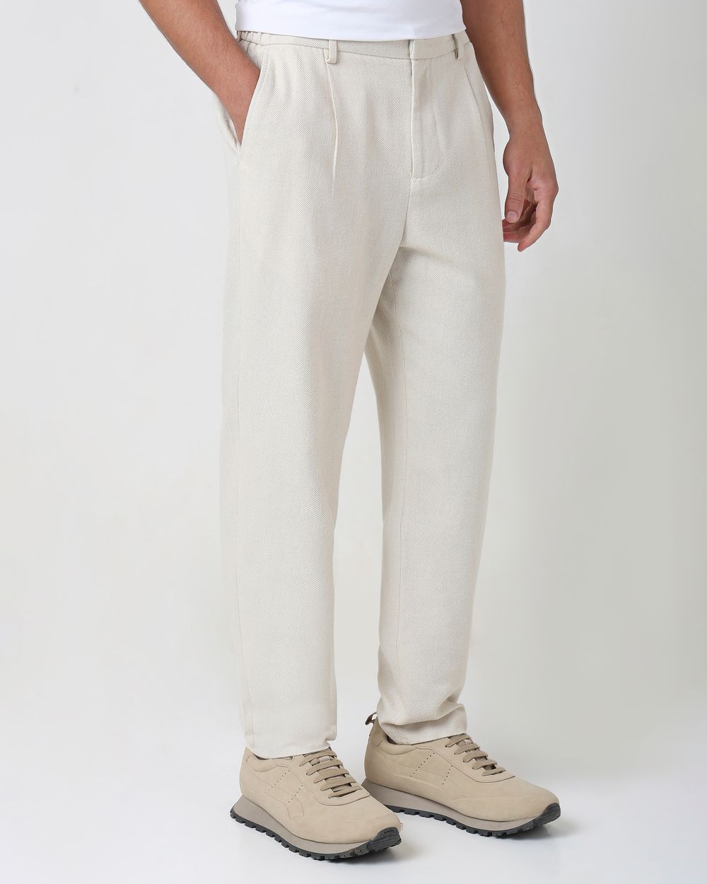 Beige Relaxed Tapered Fit Seersucker Single Pleat Trouser