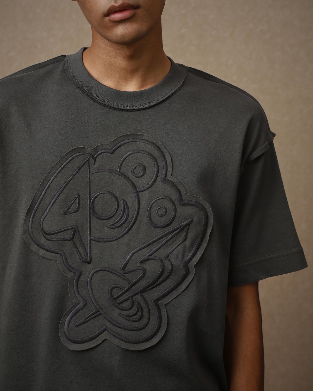 Charcoal 400050 Applique Oversized Loose Fit T-Shirt
