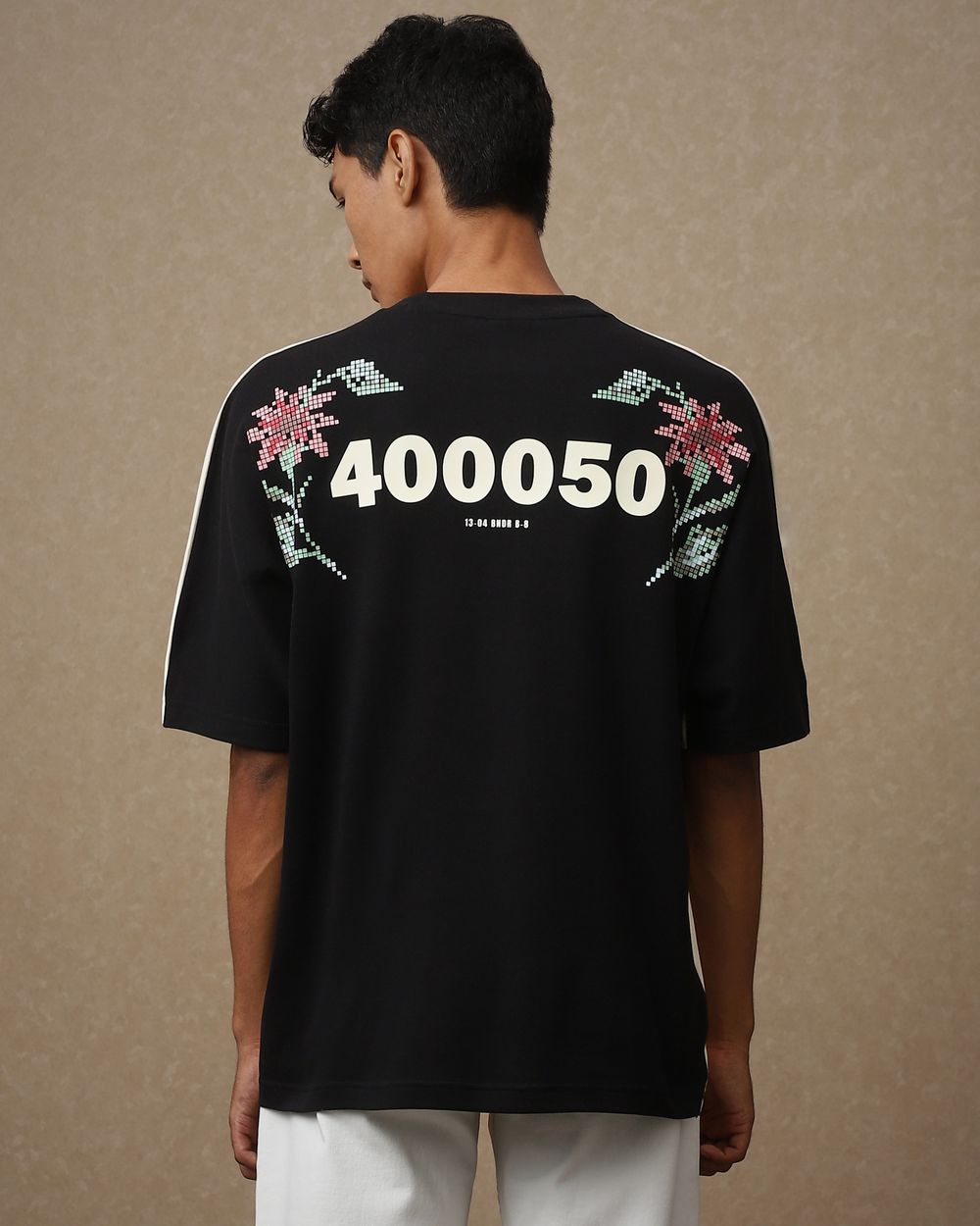 Off White Colorblocked Oversized Loose Fit T-Shirt