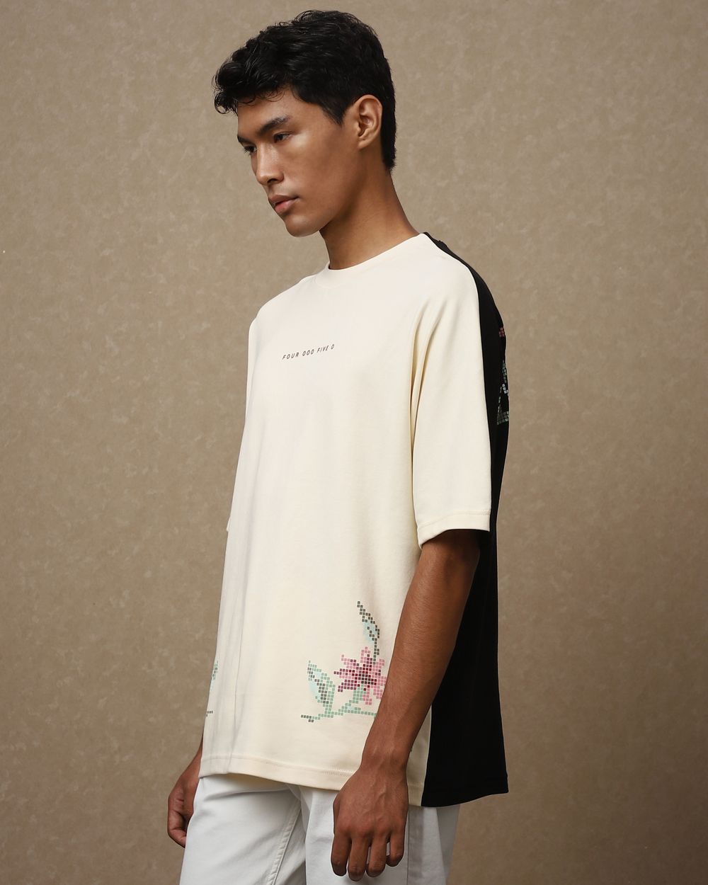 Off White Colorblocked Oversized Loose Fit T-Shirt