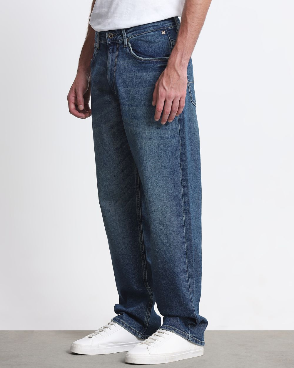 Tinted Ultra Loose Fit Originals Jeans