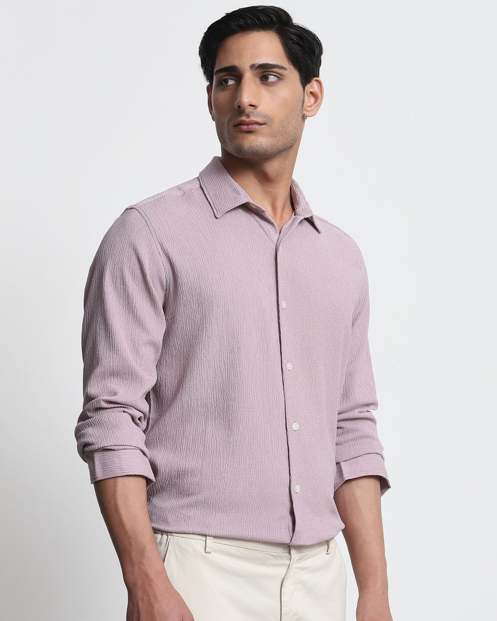 Lilac Textured Plain  Slim Fit Casual Shirt