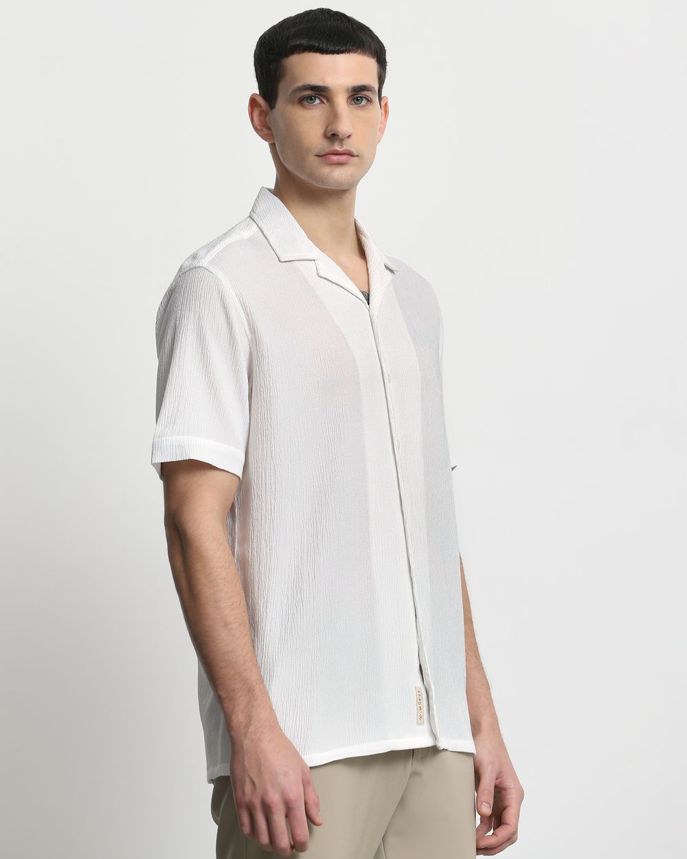 White Textured Plain  Relaxed Fit Casual Shirt