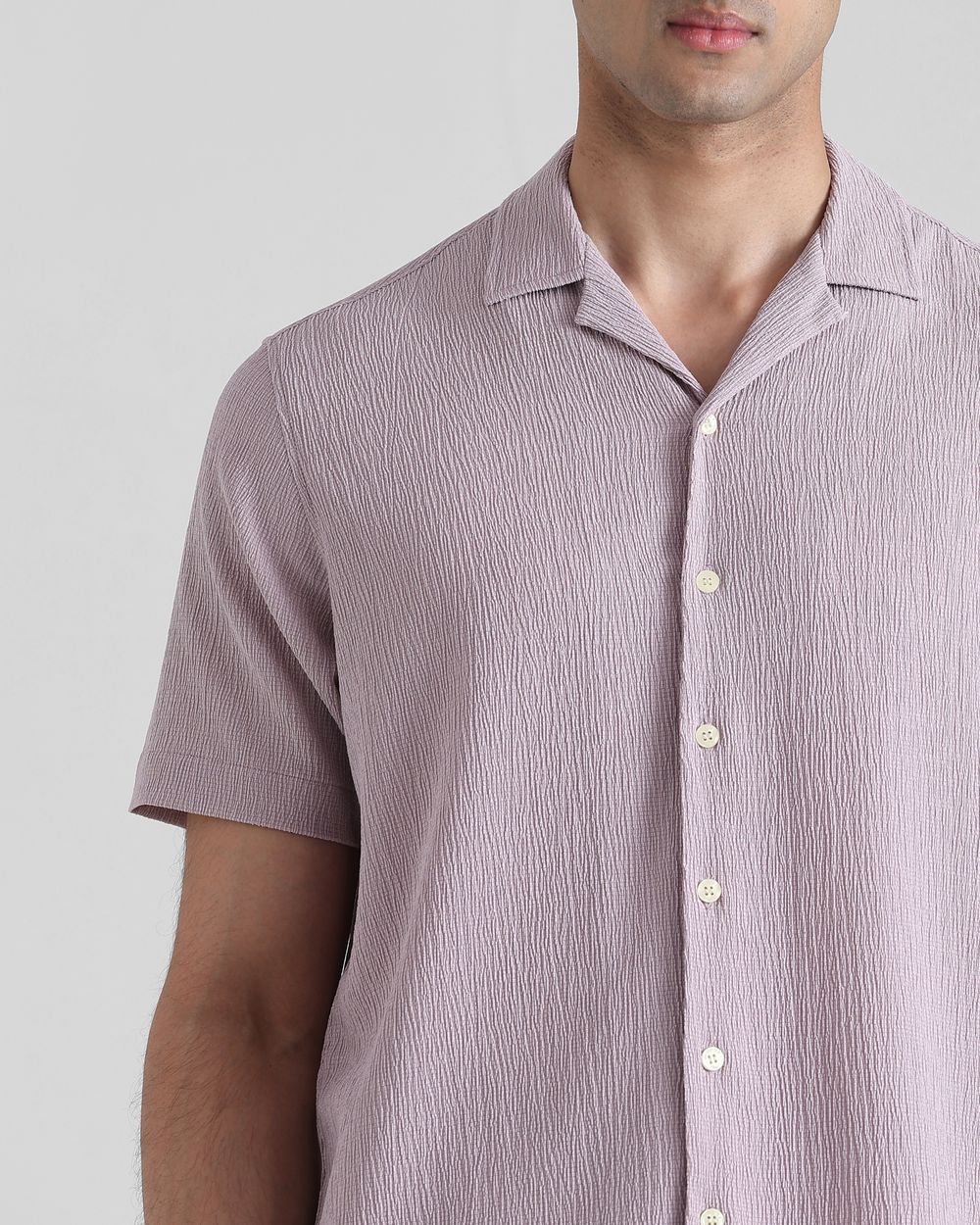 Lilac Textured Plain  Slim Fit Casual Shirt