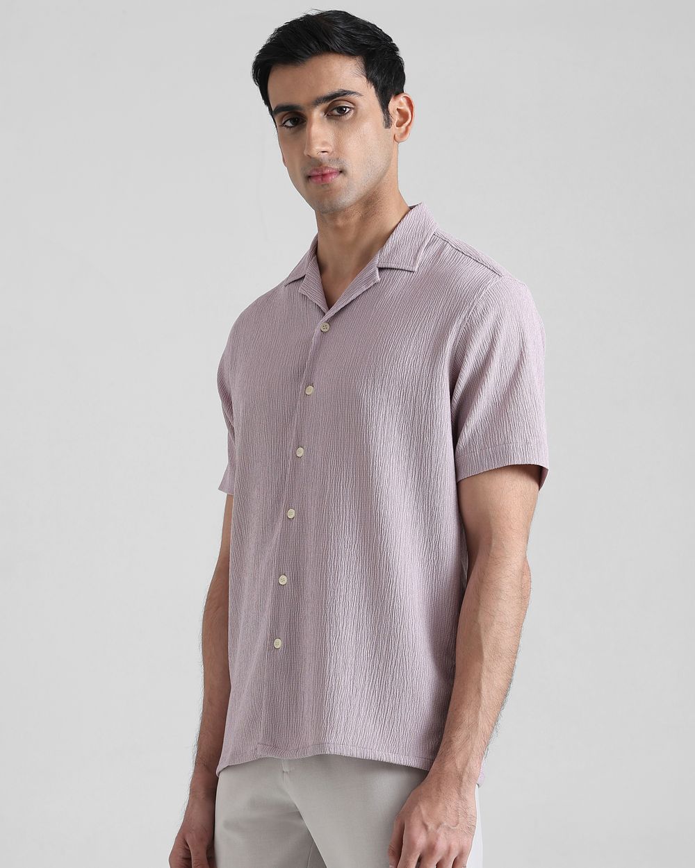 Lilac Textured Plain  Slim Fit Casual Shirt