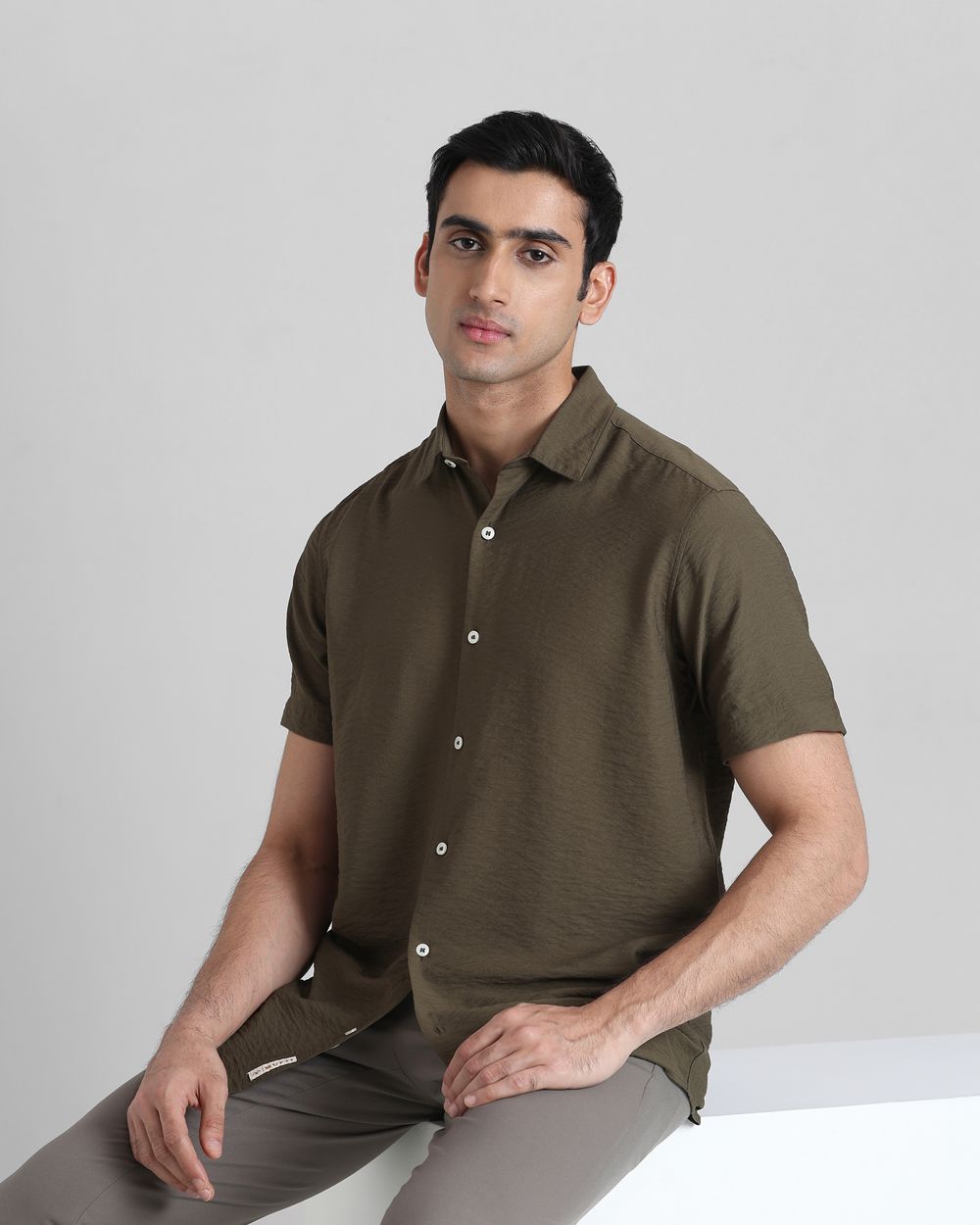 Olive Textured Plain Slim Fit Casual Shirt