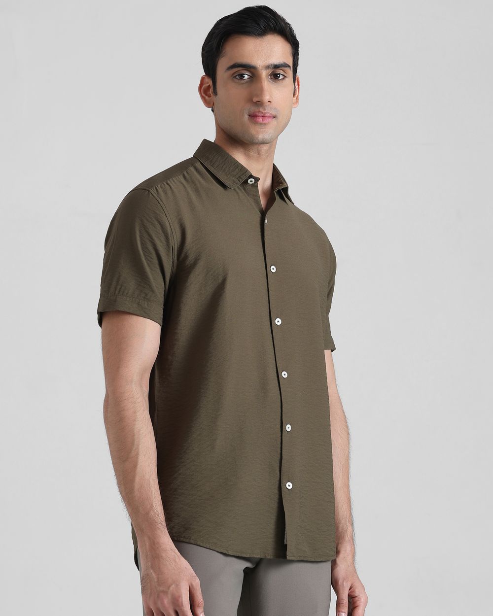 Olive Textured Plain Slim Fit Casual Shirt