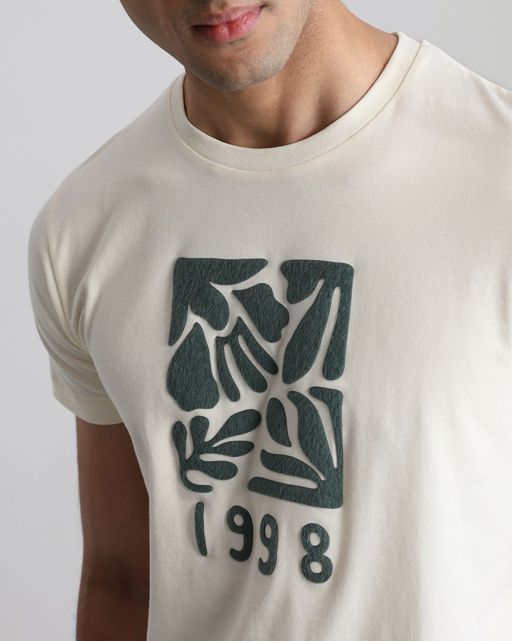 Off White Graphic Slim Fit T-Shirt