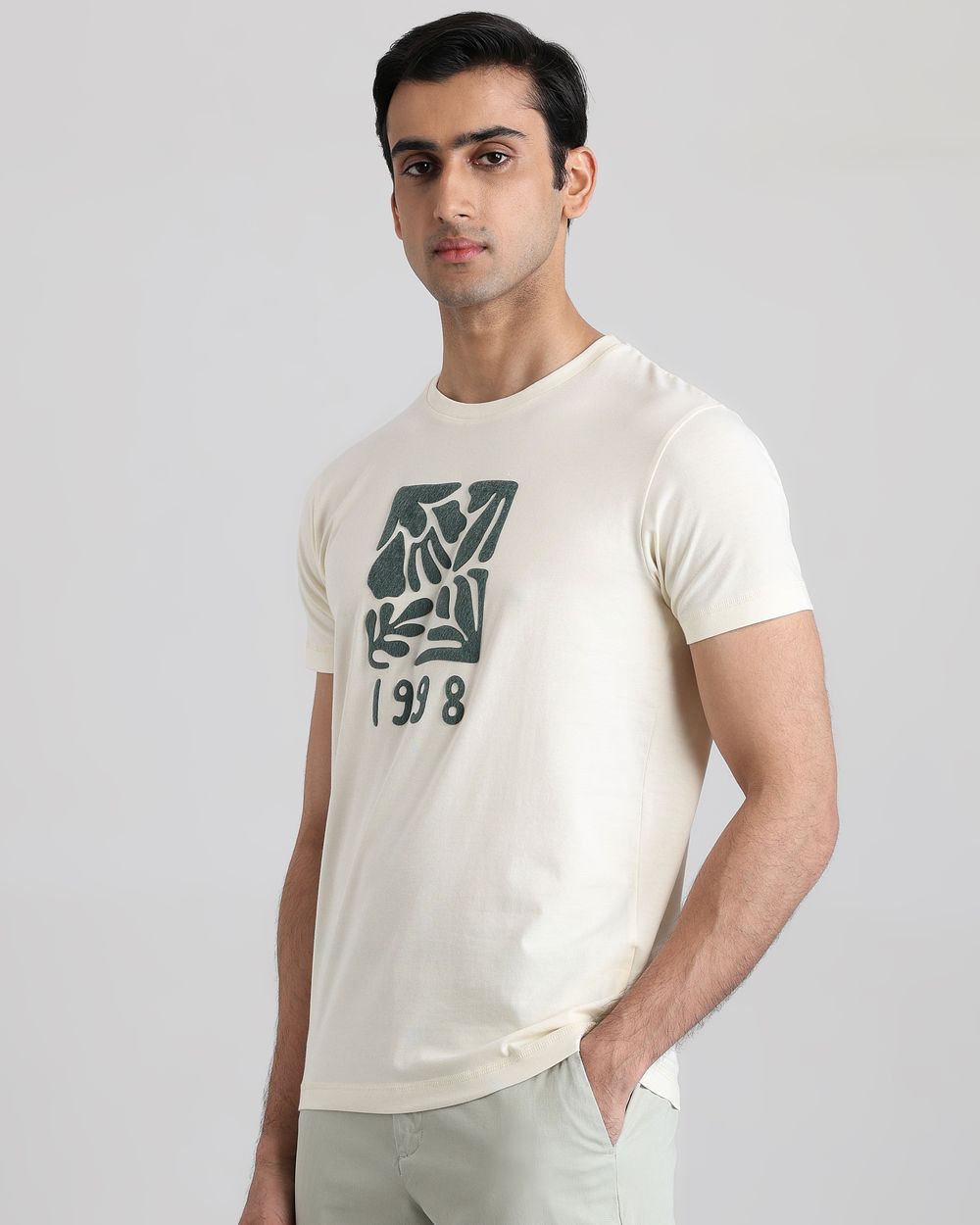 Off White Graphic Slim Fit T-Shirt