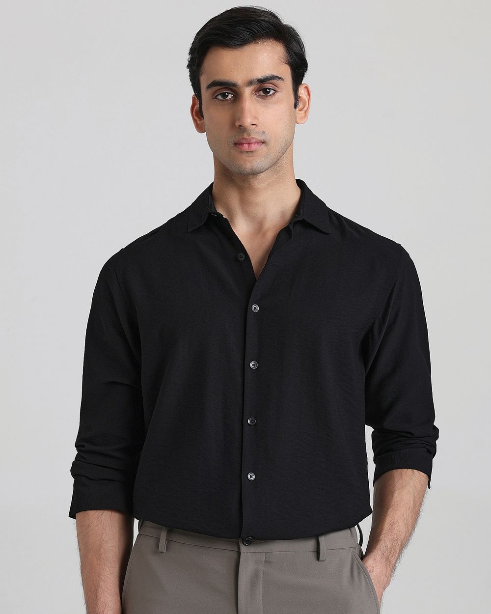 Black Textured Plain Slim Fit Casual Shirt