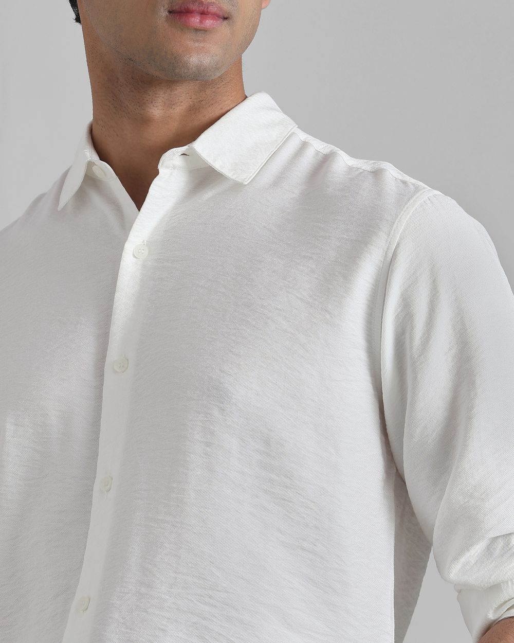 White Textured Plain Slim Fit Casual Shirt