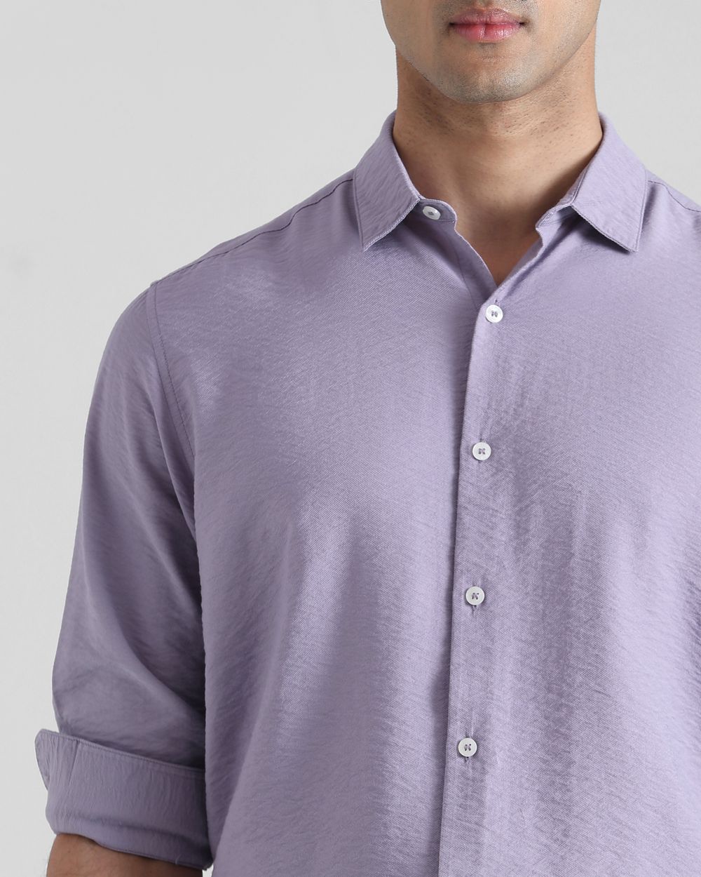 Lilac Textured Plain Slim Fit Casual Shirt