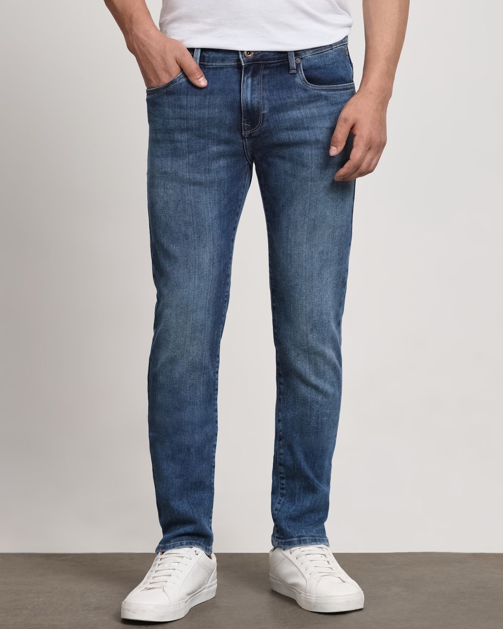Tinted Super Slim Fit Originals Jeans
