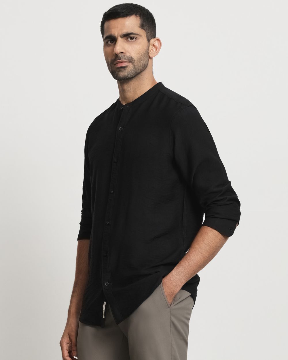 Black Textured Plain Slim Fit Casual Shirt