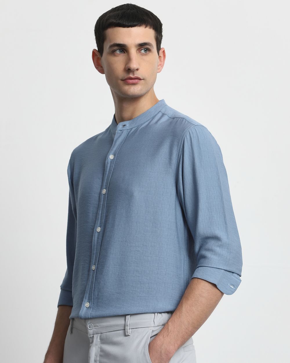 Blue Textured Plain Slim Fit Casual Shirt