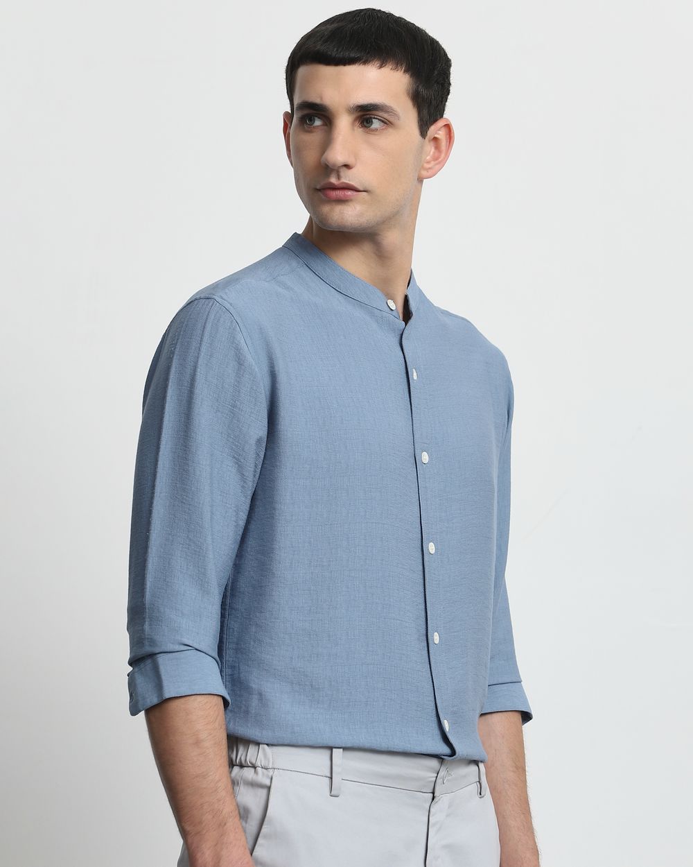 Blue Textured Plain Slim Fit Casual Shirt