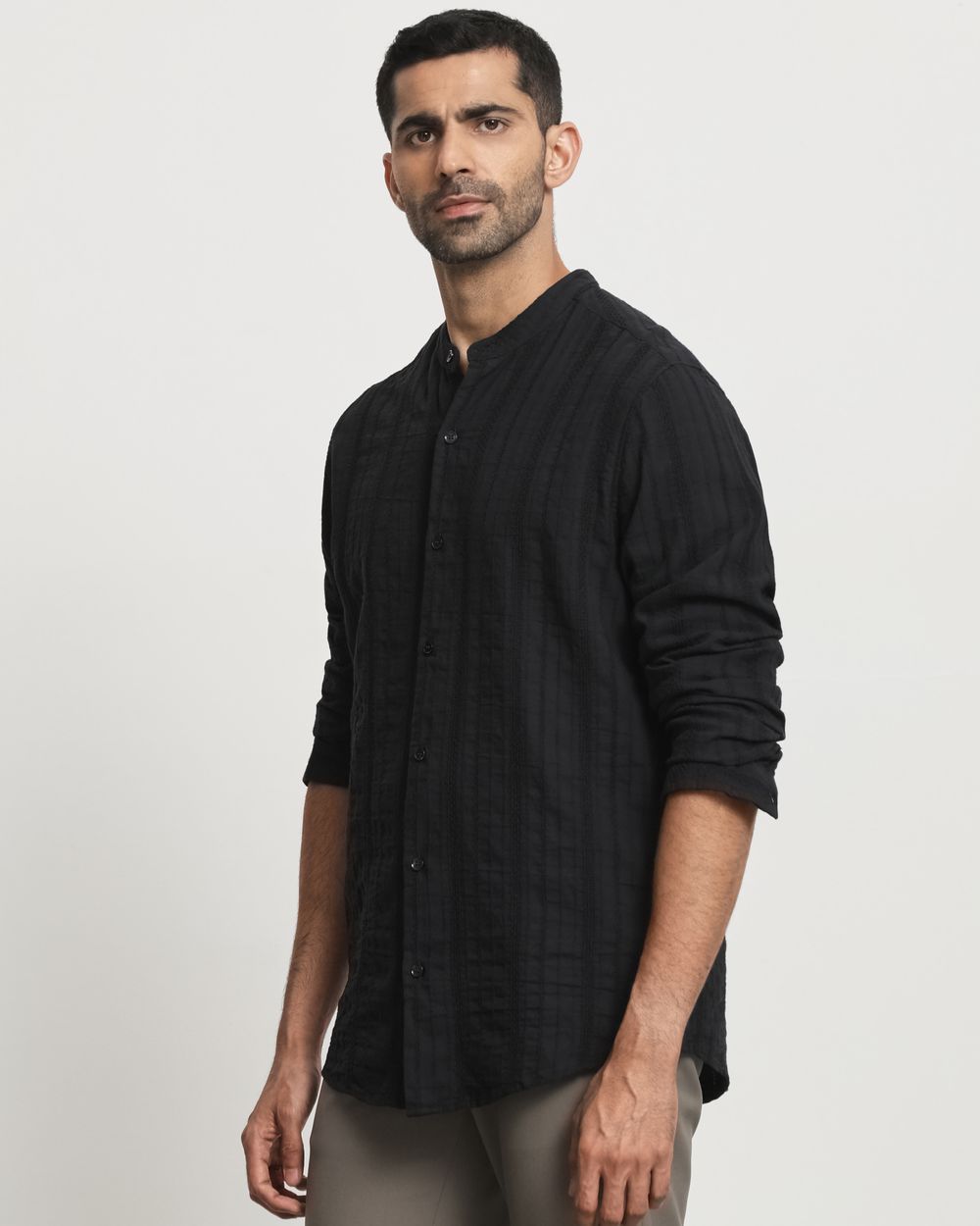Black Textured Plain Slim Fit Casual Shirt