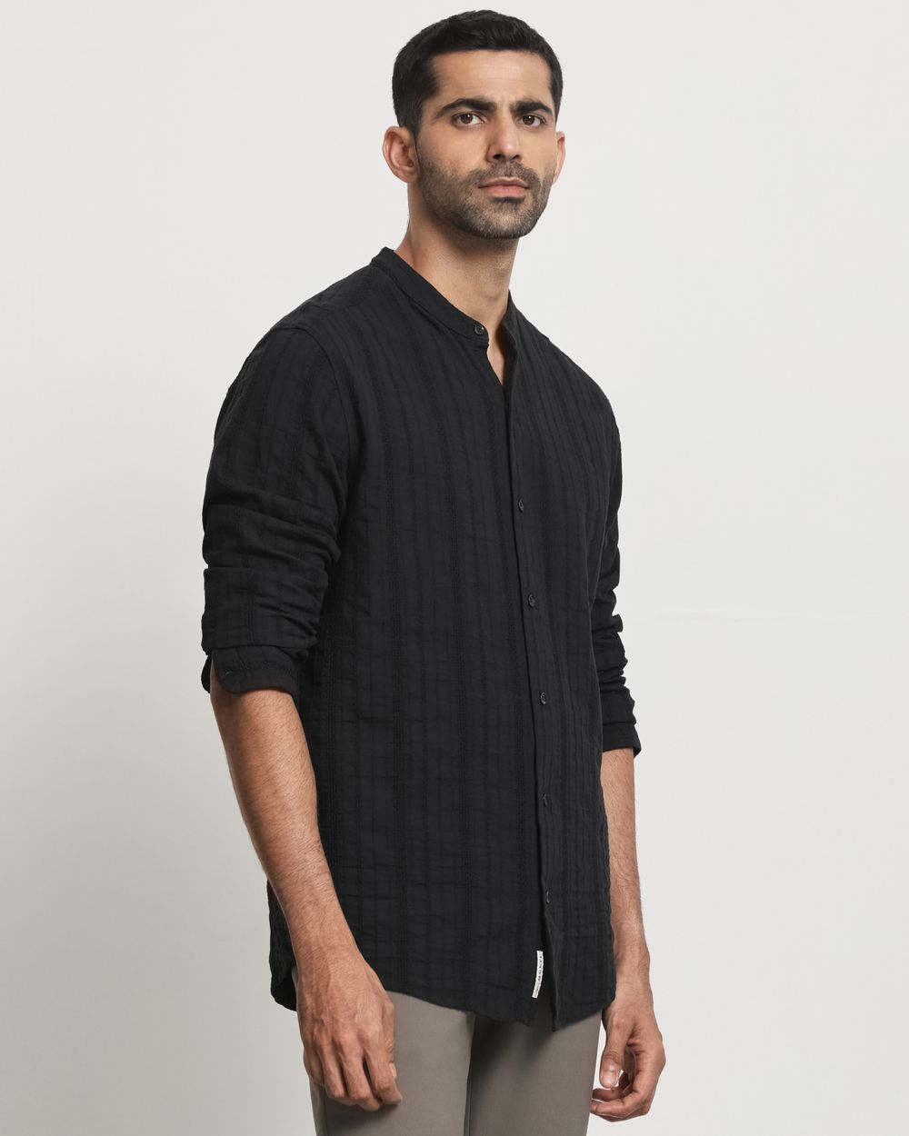 Black Textured Plain Slim Fit Casual Shirt