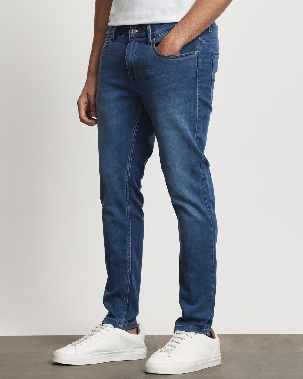 Mid Blue Ankle Length Denim Deluxe Jeans
