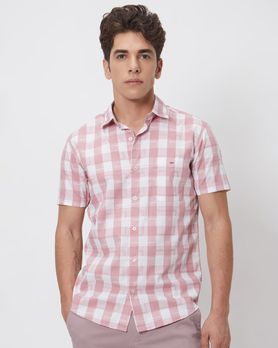 Pink Textured Check Slim Fit Casual Shirt