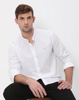 White Printed Stripe Slim Fit Casual Shirt