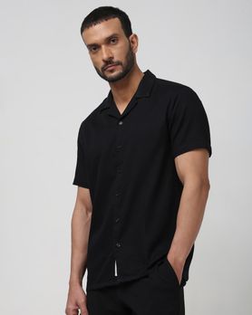 Black Textured Plain Relaxed Fit Casual Shirt