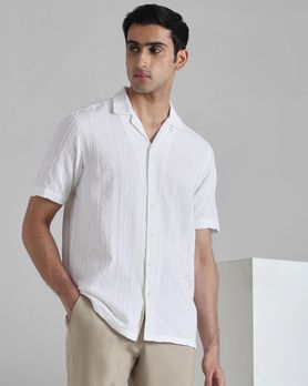 White Textured Plain Relaxed Fit Casual Shirt