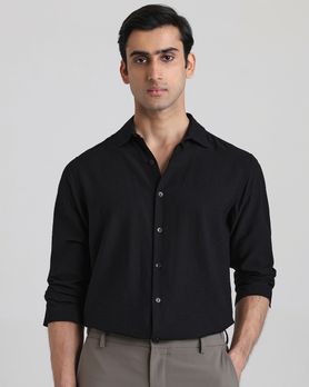 Black Textured Plain Slim Fit Casual Shirt